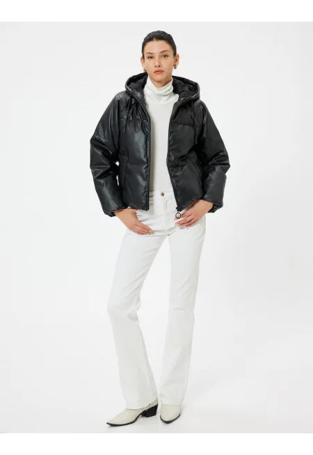 Зимно яке от еко кожа с качулка - Черен