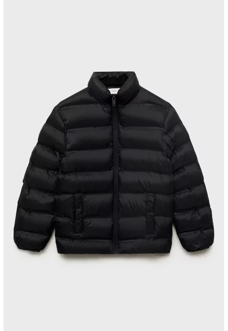 Зимно яке с вътрешен етикет за името