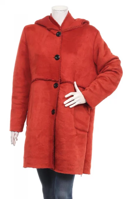Дрехи Палто MADE IN ITALY