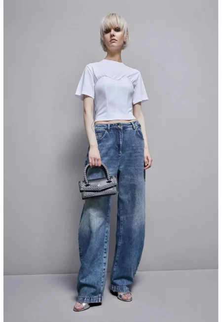 Корсетна тениска с кръгло деколте - Бял