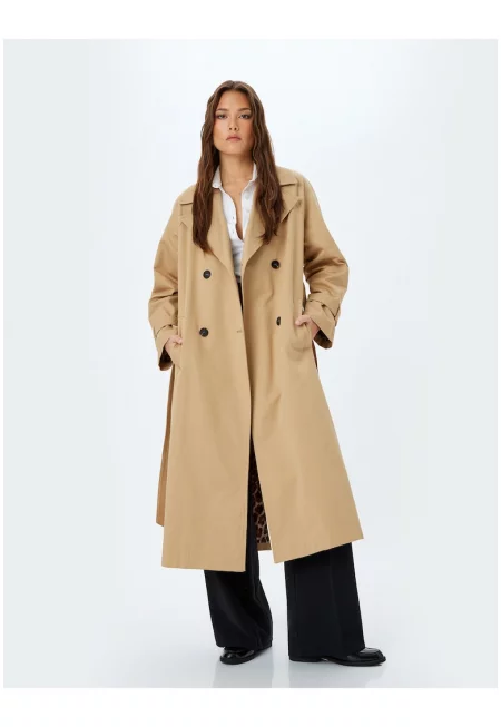 Памучен тренч с джобове