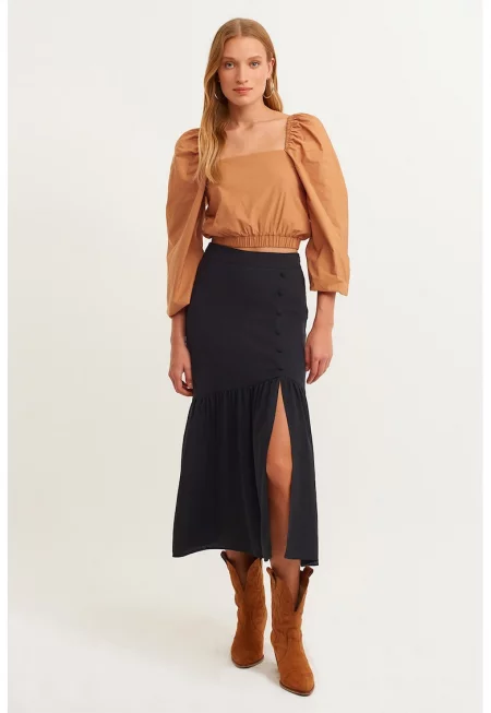 Пола от лиосел с волани и със странична цепка - Черен