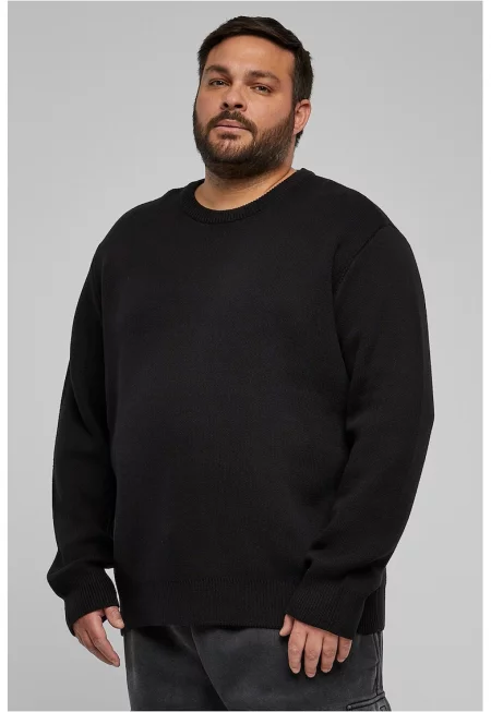 Пуловер с овално деколте