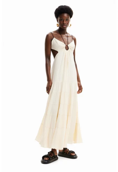 Разкроена рокля с изрязан гръб - Крем