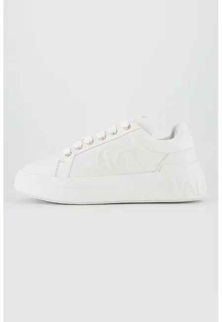 Унисекс кожени спортни обувки с релефно лого - Бял