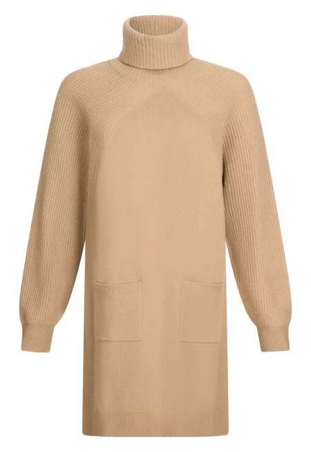 Вълнена рокля с поло