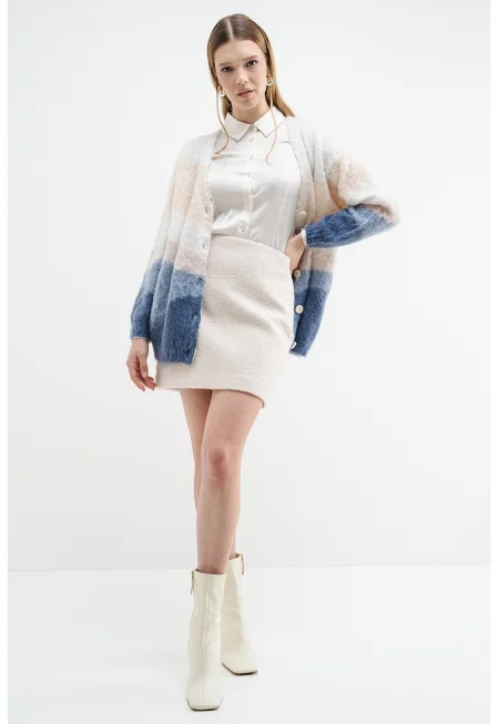 Къса пола от букле - Слонова кост