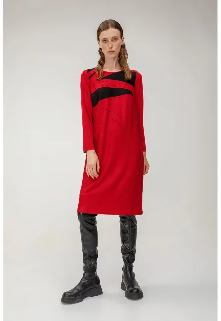 Права рокля с принт - Червен/Избеляло черно