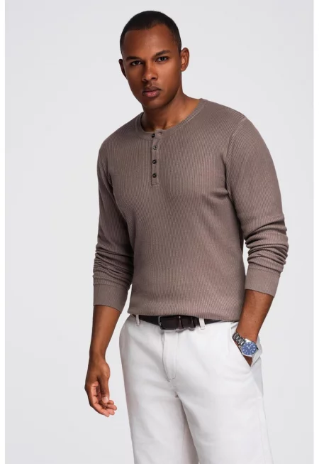 Рипсен слим пуловер с цепка с копчета