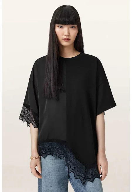 Свободна блуза с дантела