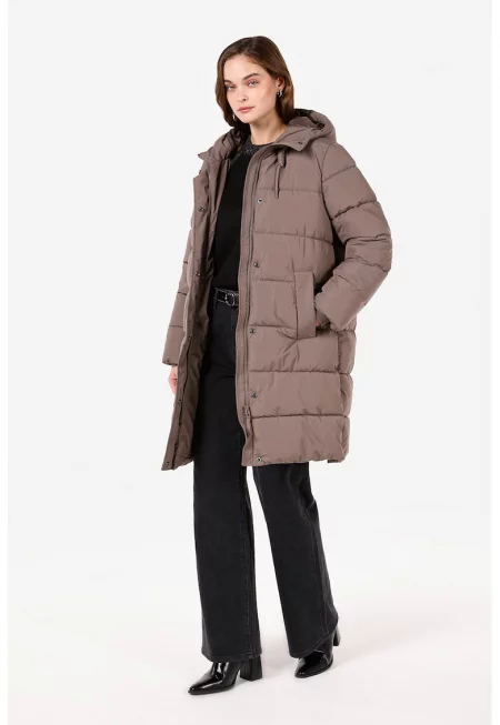 Зимно капитонирано яке