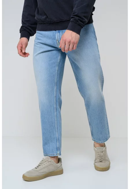 Дънки със средна талия - Светлосин