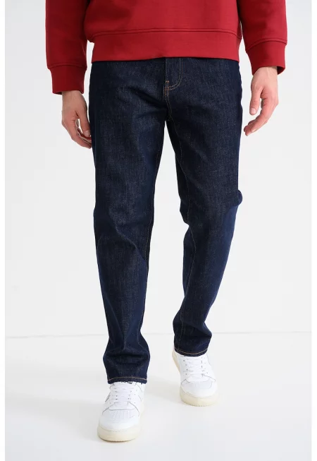 Дънки със стандартна кройка