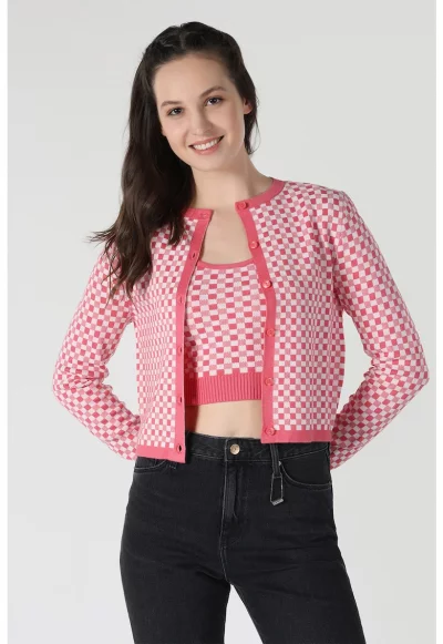 Карирана жилетка по тялото