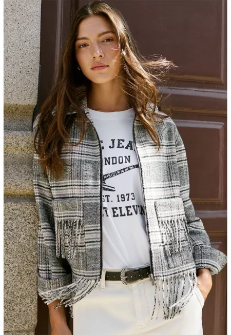 Карирано яке с ресни - Бял/Черен/Пастелнорозов