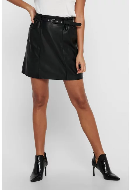 Къса пола от еко кожа с колан - Черен