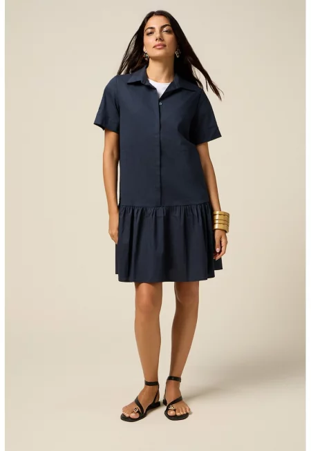 Къса свободна рокля