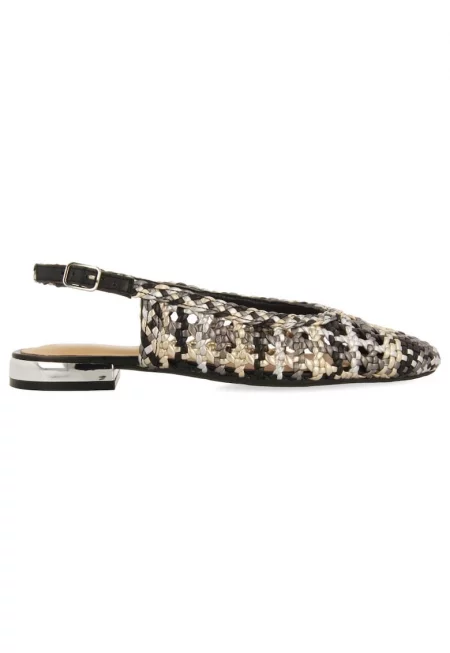 КОжени пантофки с остър връх - Черен