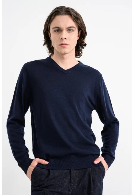 Вълнен шпиц пуловер