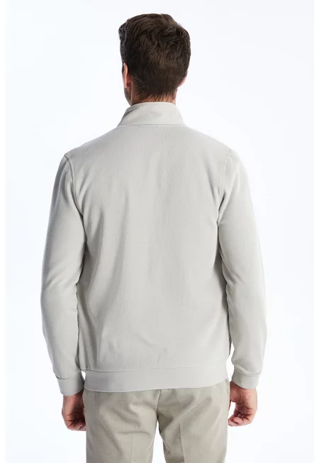 Яке с цип и капитонирани панели