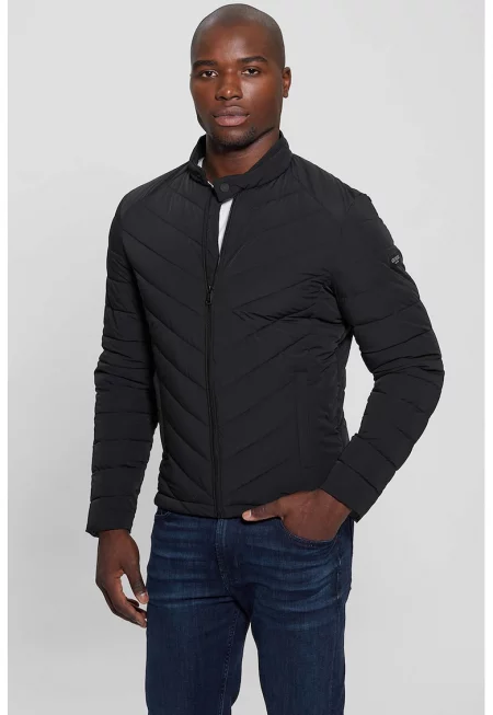 Капитонирано яке с цип