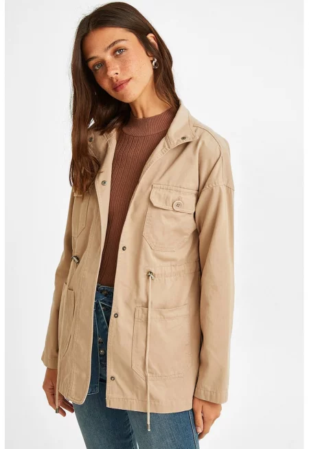 Памучна парка със средна яка