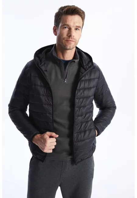 Подплатено яке с качулка