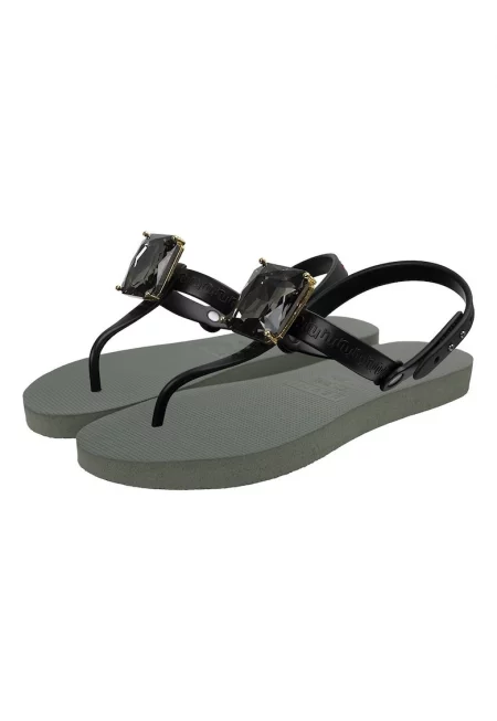 Сандали с разделител за палеца и декоративни камъни