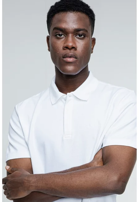 Стандартна тениска с яка - Бял