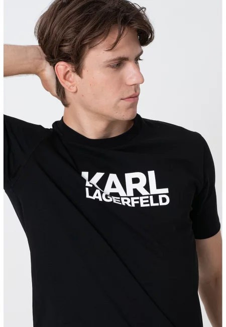 Тениска с овално деколте и лого