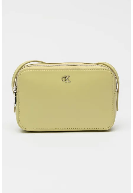 Чанта през рамо от еко кожа с регулируема презрамка