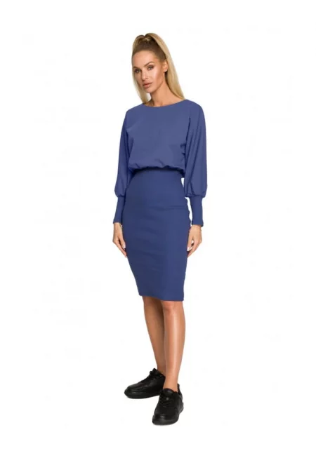 Червена памучна рокля с мека материя