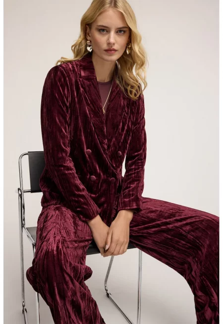 Двуредно сако с кадифен ефект - Тъмночервен
