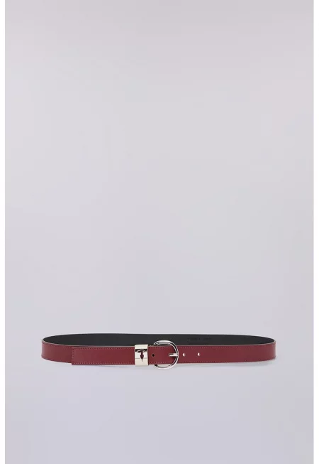 Кожен колан с метална тока