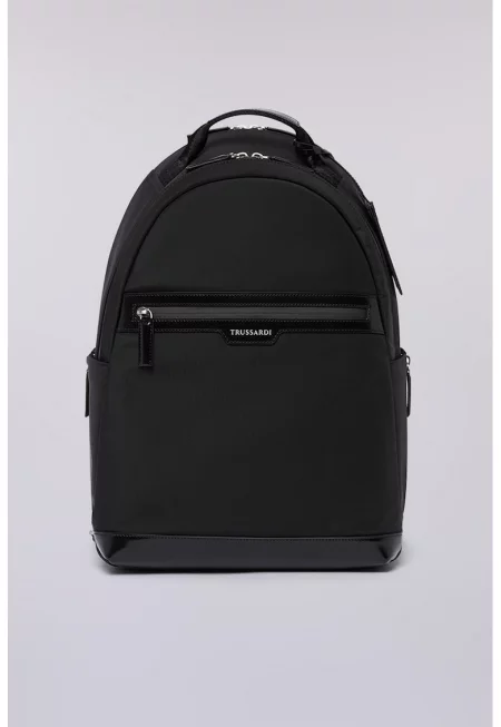 Кожена раница с регулираща се презрамка - Черен