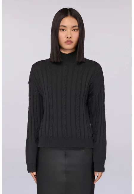 Пуловер с плетка осморка и висока яка - Черен
