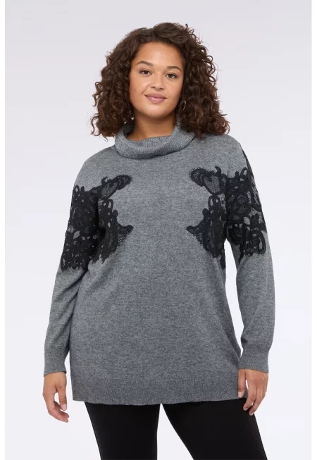 Пуловер с вълна с дантела