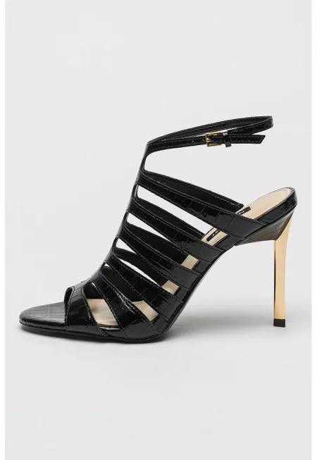 Сандали Saleen с каишка с тока - Черен