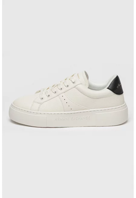 Спортни обувки от еко кожа - Слонова кост/Черен