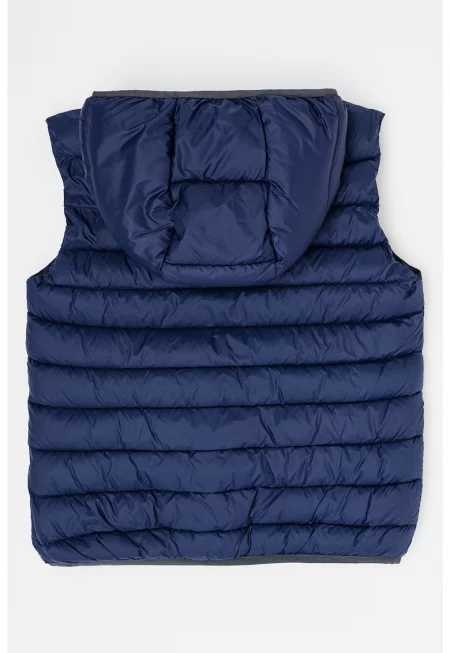 Капитониран елек с качулка