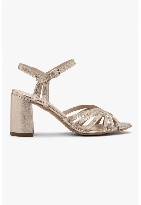 Кожени сандали с масивен ток - Златист