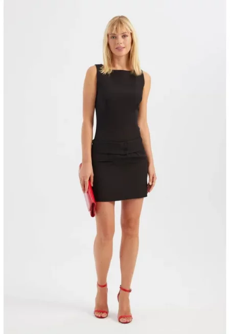 Мини рокля -  деколте тип лодка - колан - черна - текстил