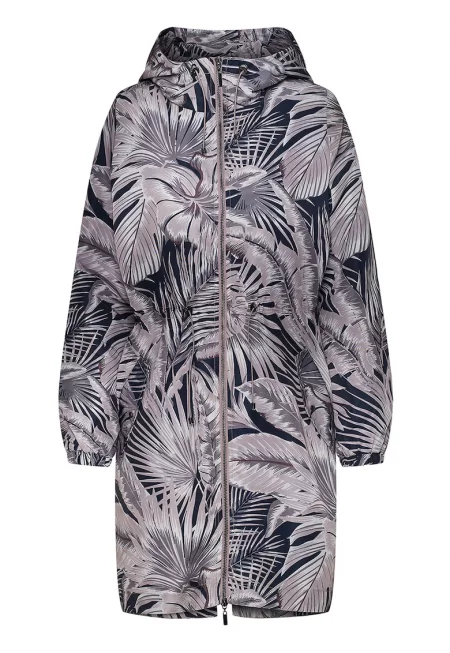 Парка с качулка