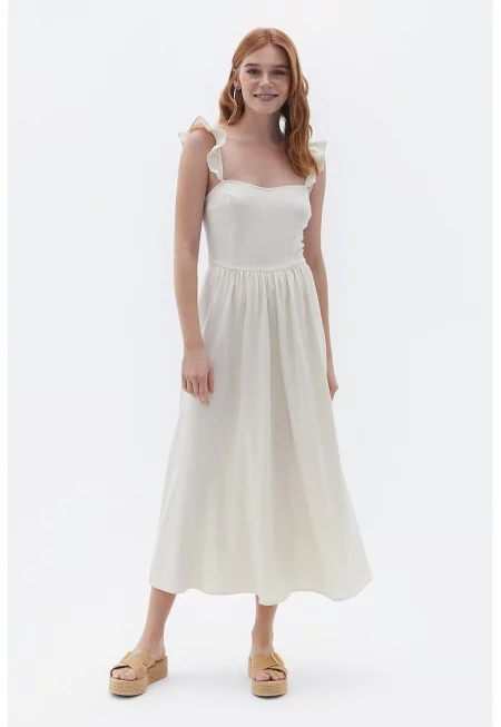 Разкроена рокля с набрани презрамки - Мръснобял