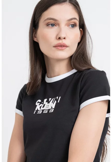 Стандартна тениска с лого