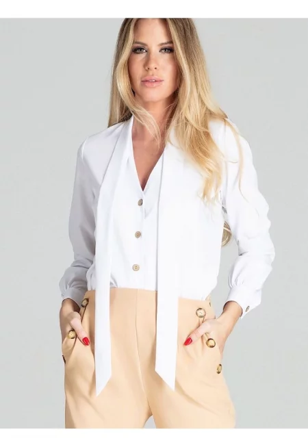 Дамска риза  бяла с деколте и декоративен колан от полиестер.