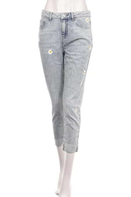 Дрехи Дънки с висока талия VERO MODA