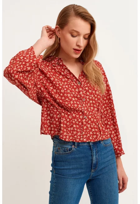 Къса риза с дълги ръкави