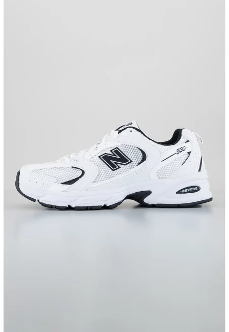 Мрежести спортни обувки 530 с лого