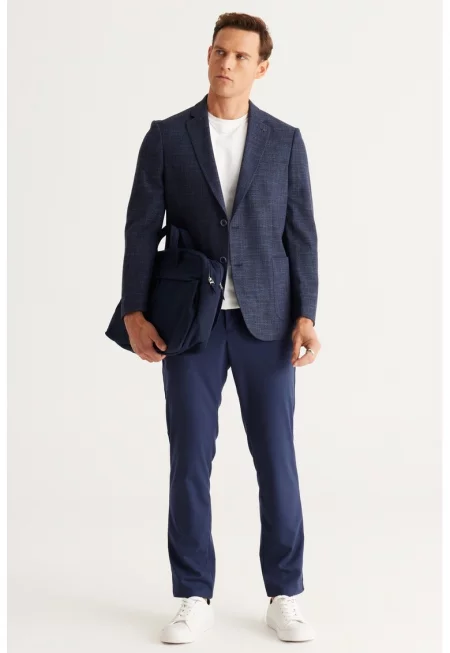 Сако с раздвоен ревер